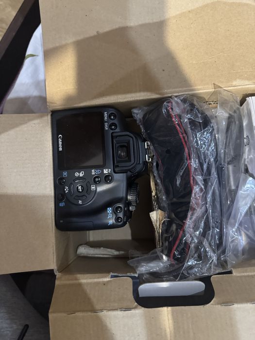 Eds 1000 канон фотоаппарат