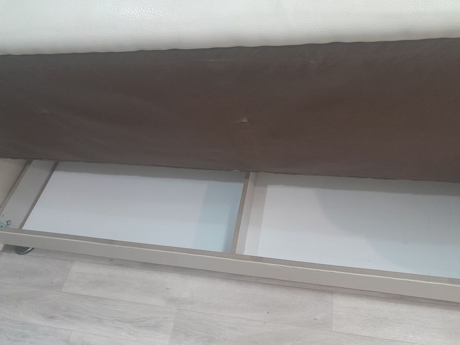 Диван в отличном состоянии