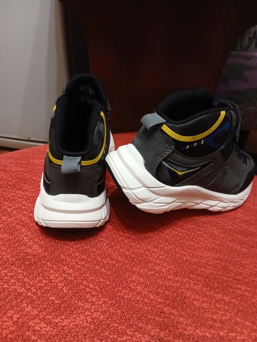 Кроссовки детские мальчиковые размер32