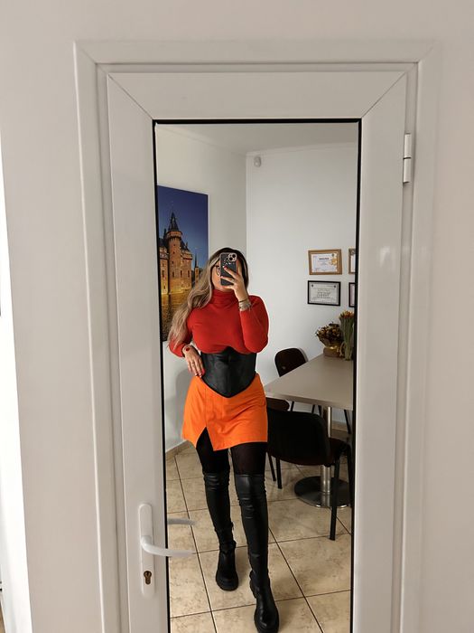 Corsete făcute pe comanda