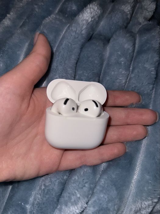 AirPods 4 ANC (б/у открытые,но новые)