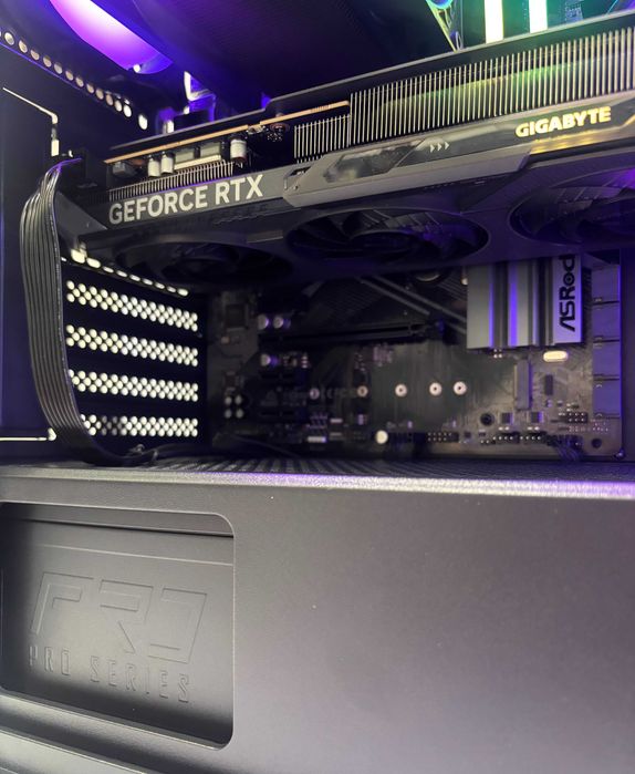 Геймърски компютър AMD Ryzen 7 5700X, RTX 5060 8GB, 16GB ram