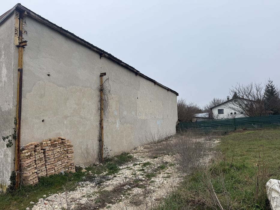 Продава се Къща в с. Ушинци, Област Разград - 155 кв.м за 741 €/кв.м - Снимка #2