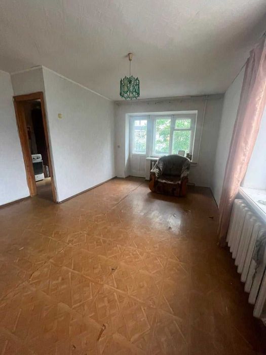 Продам 1-ком квартиру в районе КСК