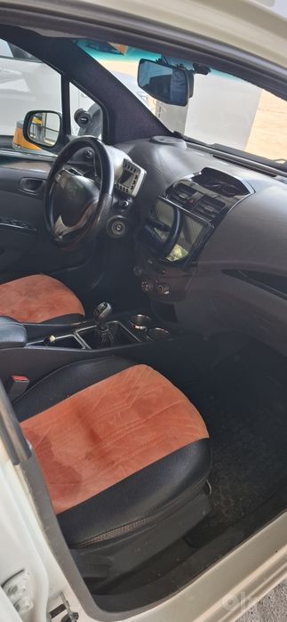 Spark 2011 mexanika 3500$