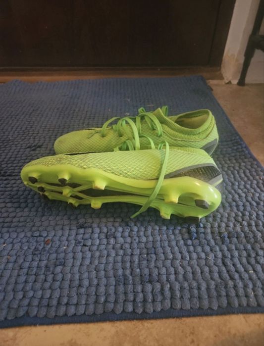 Crampoane adidas marimea 38