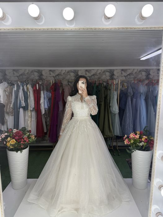 Свадебное платье