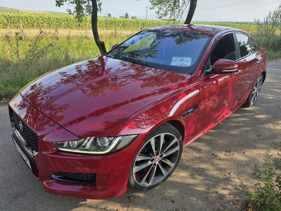 Vand Jaguar XE 2016 2.0d