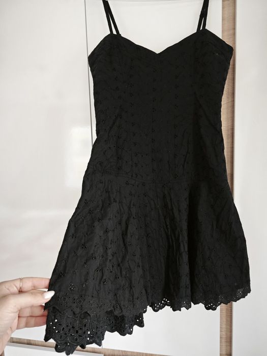 Рокля каре Манго, Guess