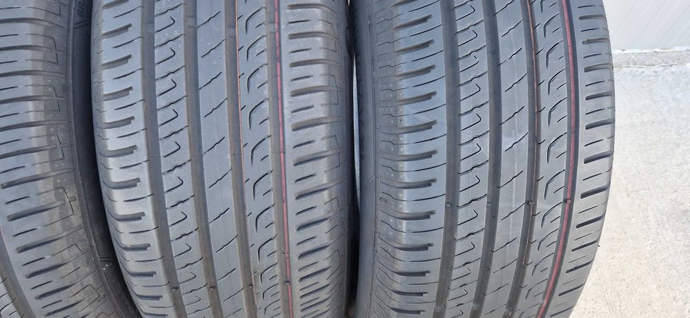 Летни гуми 235/65/R17 BARUM