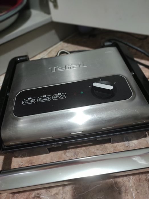 Продам гриль  б.у