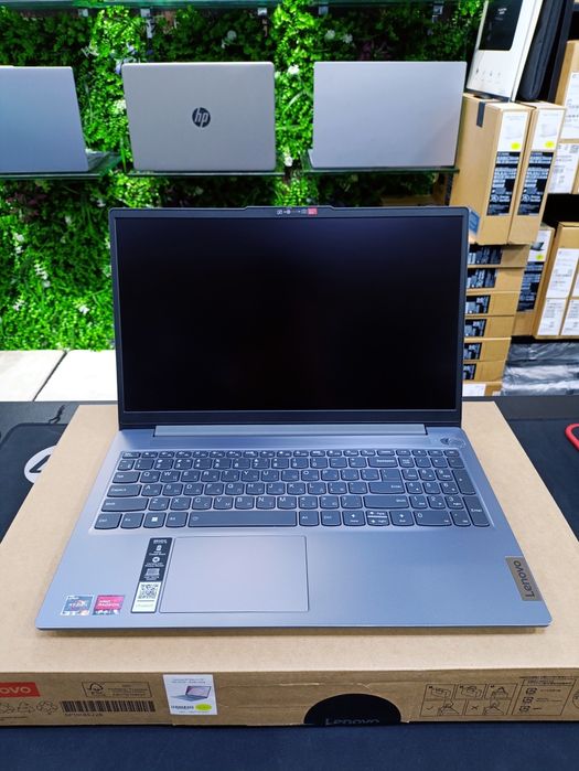 Lenovo IdeaPad Slim 3 Touch screen
