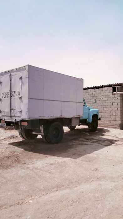 Gaz 53 moshina sotiladi xolati idiyal