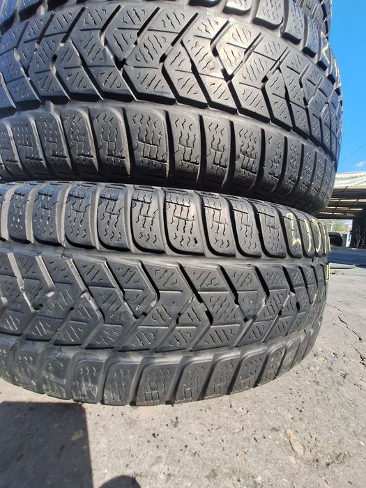 2 anvelope iarna 215/65r16 Pirelli 2521 Montaj Gratuit