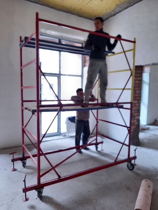 Вышка, леса на колесах