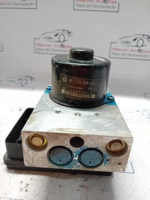 pompa abs volkswagen touareg 2012