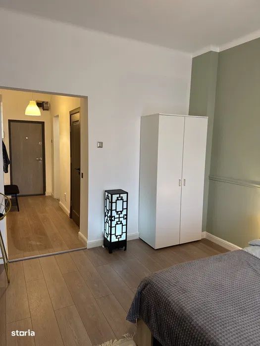 Garsoniera moderna| Universitate| I. C. Bratianu| Metrou 3'