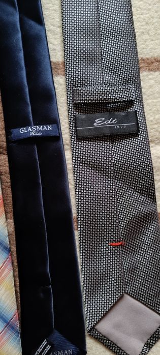 Продам мужские брендовые галстуки
