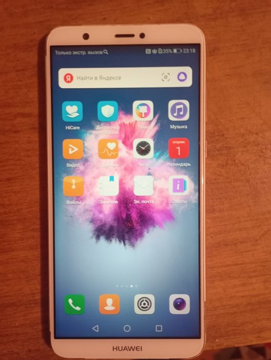 Продам телефон Huawei p smart