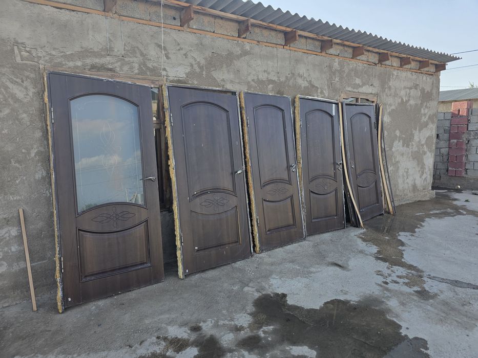 Есік сатылады ұсталған