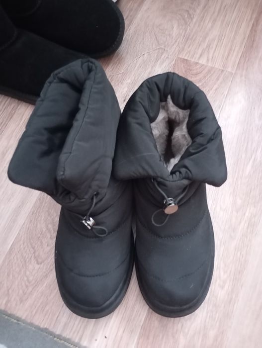 Продам обувь по 5500 тн