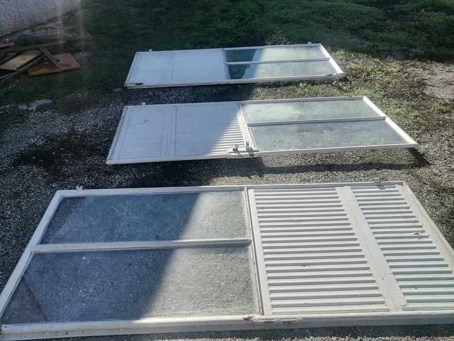 Метални здрави врати