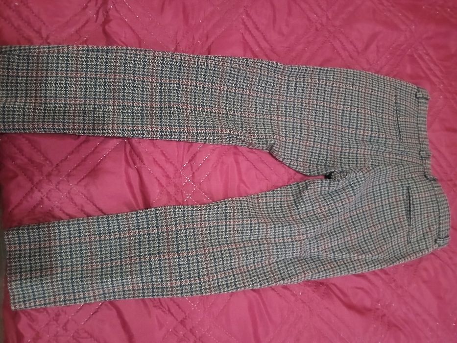 Продавам много запазени дънки и панталони  DSQUARED.  Scotch Soda.