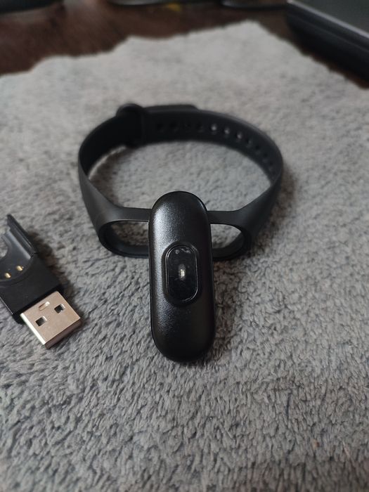 Фитнес браслет китайский