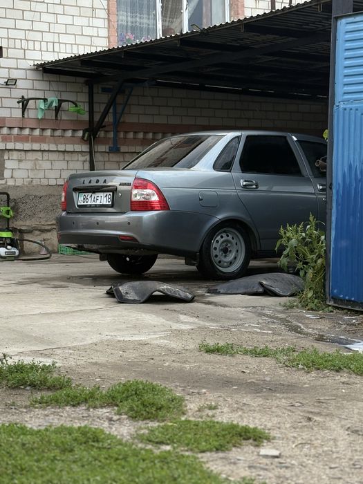 Приора 2012 года