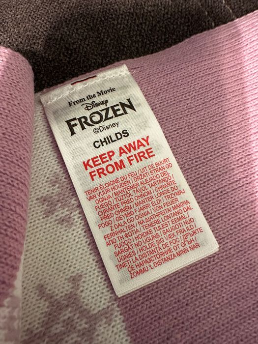 Set caciula, manusi si fular pentru bebelusi Frozen