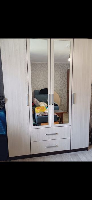 Продам шифонер б/у