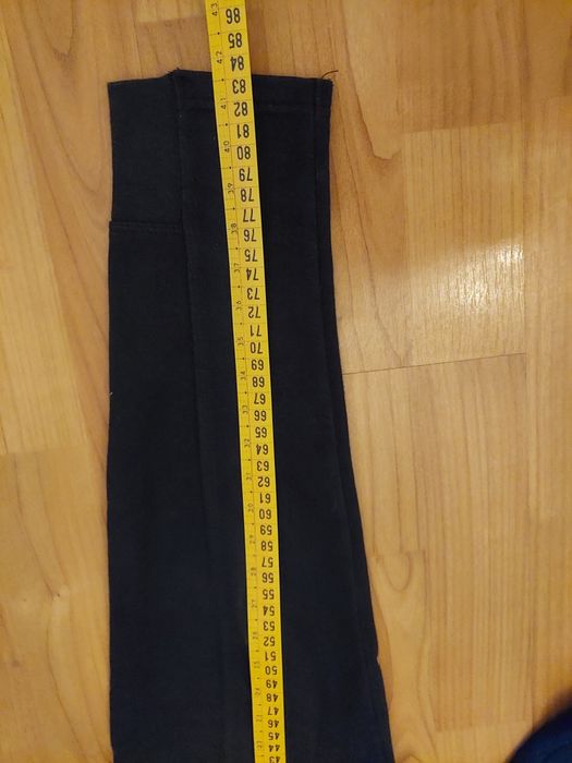 Hainute sport noi de firma 8-10 ani