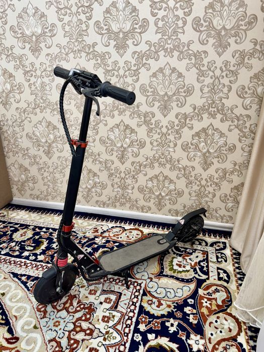 Электронный самокат сатылады