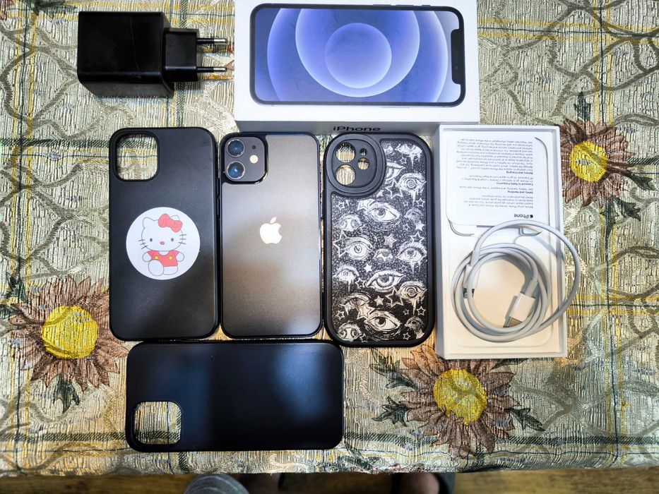 Продавам Iphone 12mini 256Gb.