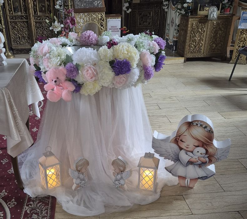 Decor cristelnita si biserica pentru botez