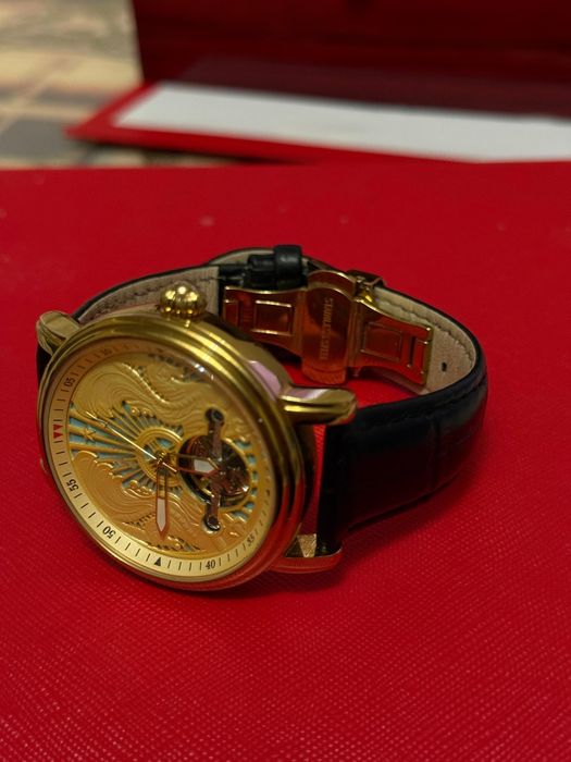 Abyroy часы продаю