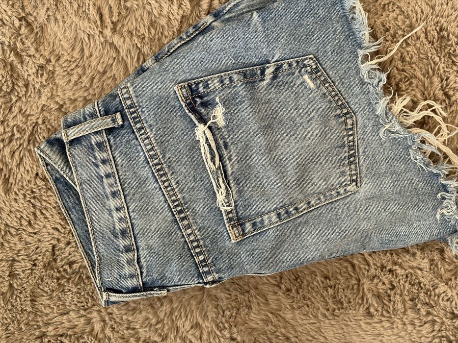 Къси панталони zara