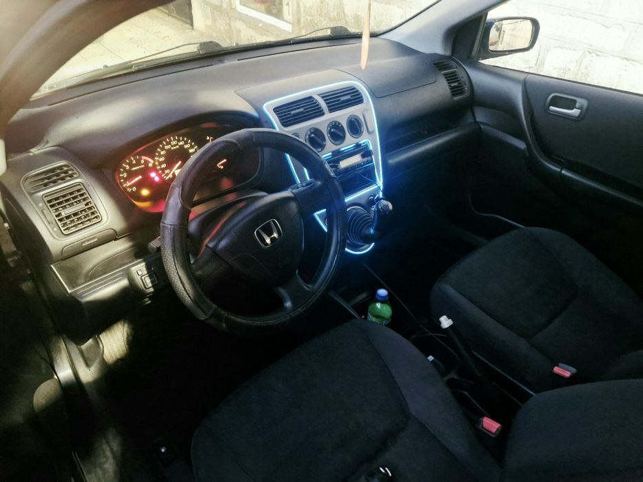 Honda civic 7 generation 1.7 CTDI