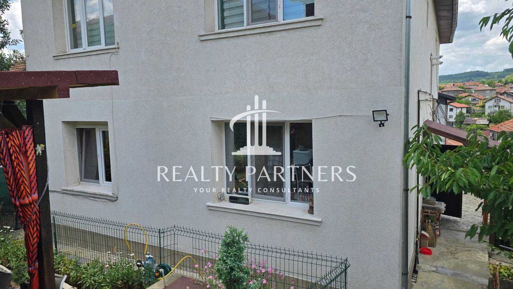 Дава се под наем Етаж от къща в Перник, Байкушева махала - 72 кв.м за 382.5 € - Снимка #16