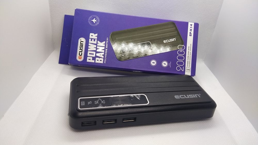 Паурбанк в отличном состояние