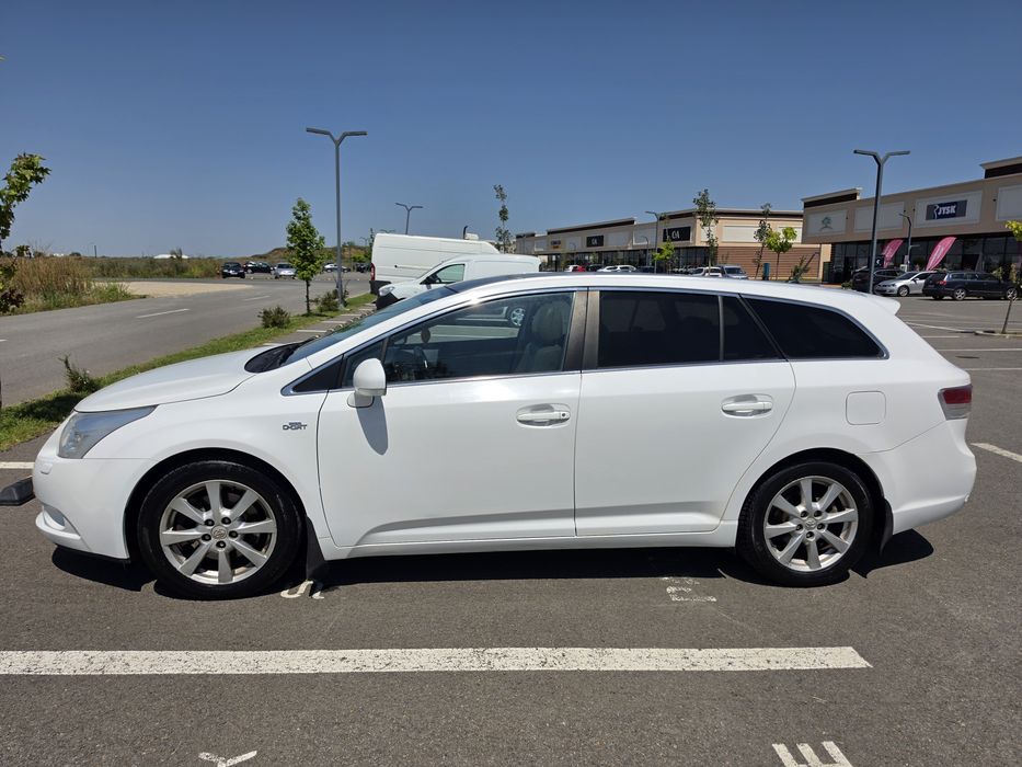 Toyata Avensis Euro 5 automată extra-full