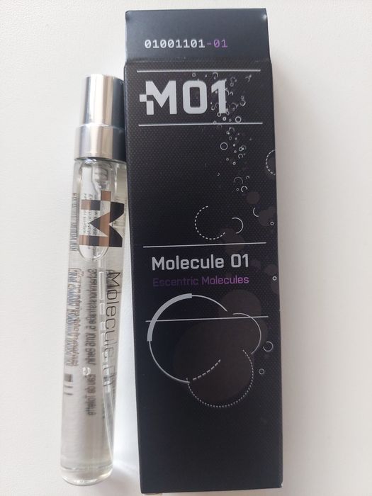 Escentric Molecules Molecule 01 в объеме 8 мл