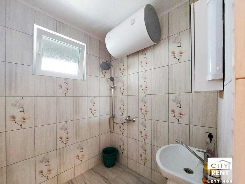 Дава се под наем Четиристаен апартамент в Велико Търново, Център - 99 кв.м за 500 € - Снимка #12