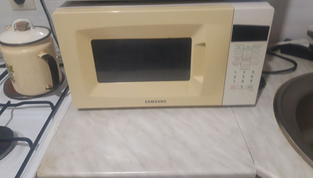 Продам микроволновку