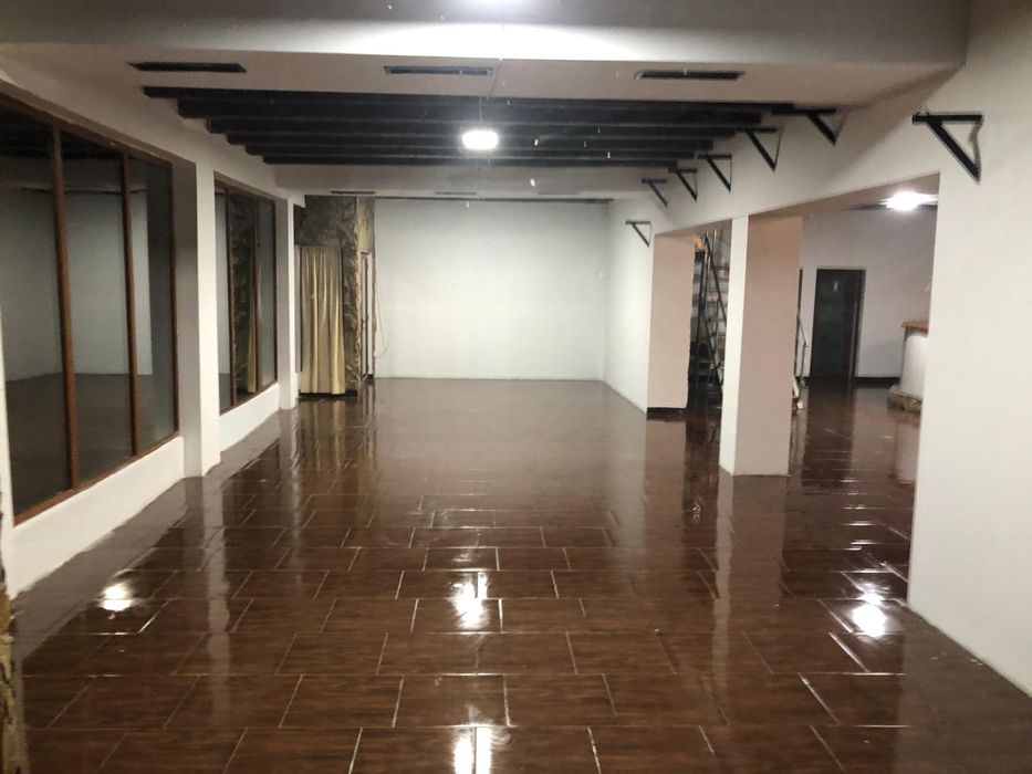 Ofertă vând clădire!