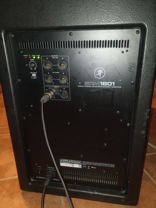 Boxe basi activi Mackie Srm1801 18toli 500w/2.1 Keytone