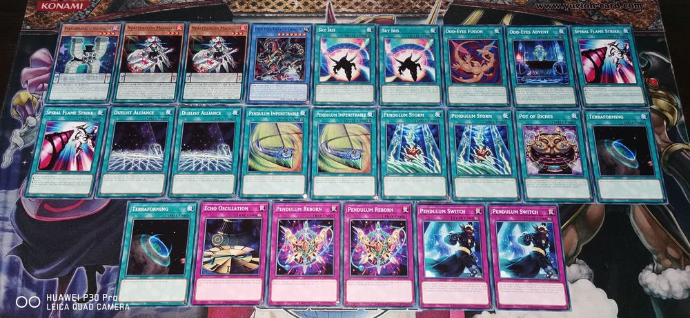 Yu-gi-oh карти колекция