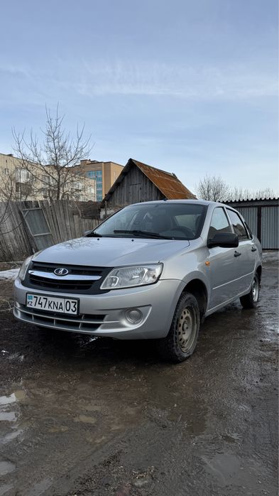 Продам автомобиль, Lada granta 2013 года