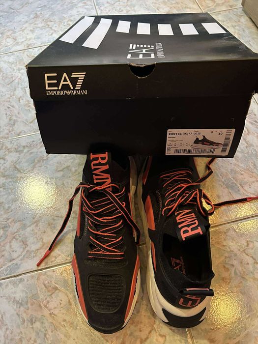 EA7 Emporio Armani/ Спортни обувки