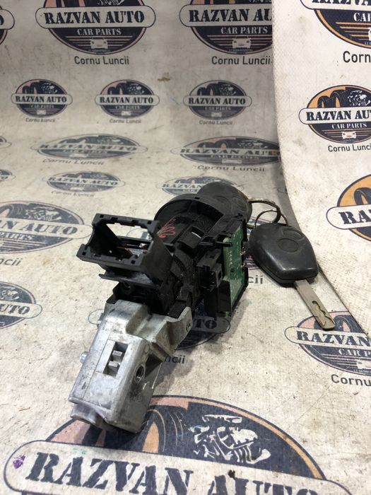 contact plus cheie  dacia logan mcv 2015